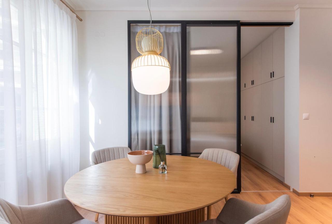 White Lotus By Halu! Apartments Tesalonika Bagian luar foto