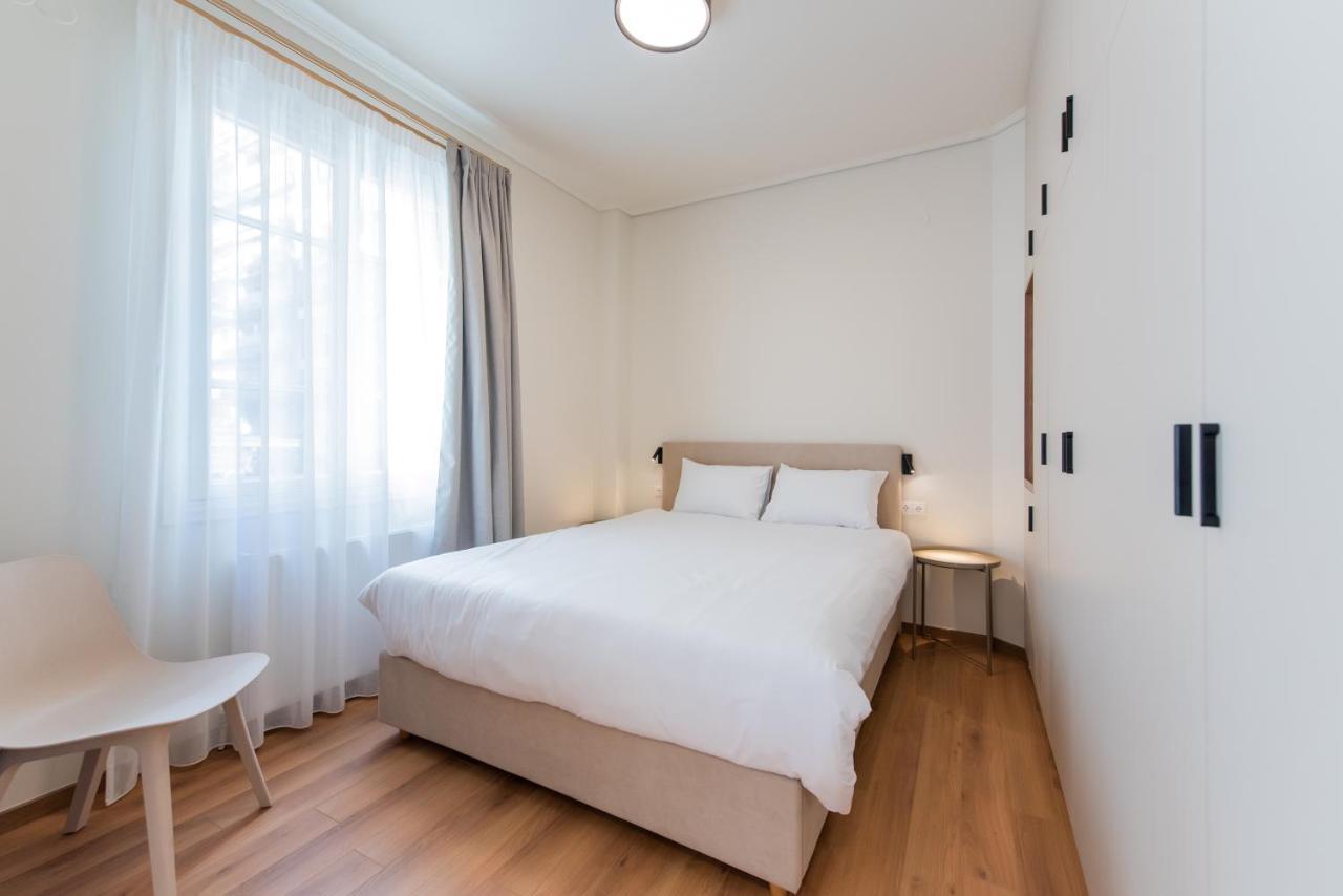 White Lotus By Halu! Apartments Tesalonika Bagian luar foto