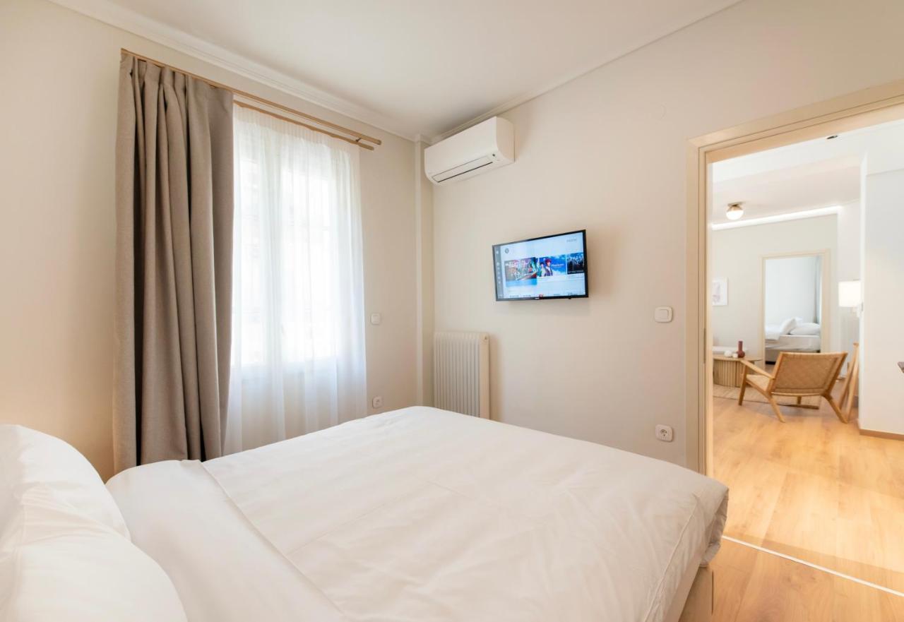 White Lotus By Halu! Apartments Tesalonika Bagian luar foto