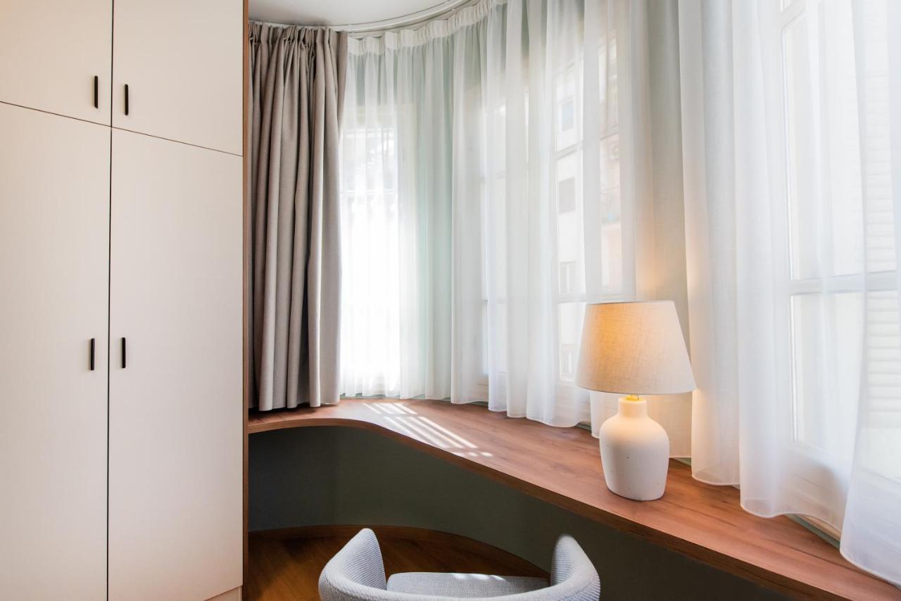 White Lotus By Halu! Apartments Tesalonika Bagian luar foto