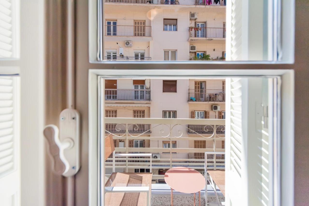 White Lotus By Halu! Apartments Tesalonika Bagian luar foto