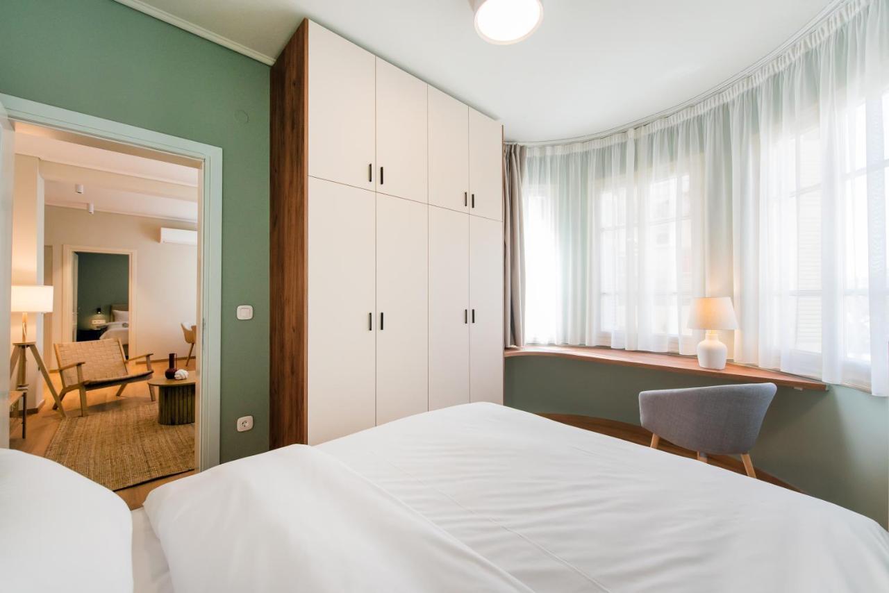 White Lotus By Halu! Apartments Tesalonika Bagian luar foto